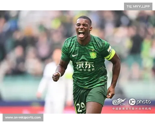 法比奥金靴赛季回顾：28粒进球助国安完美收官